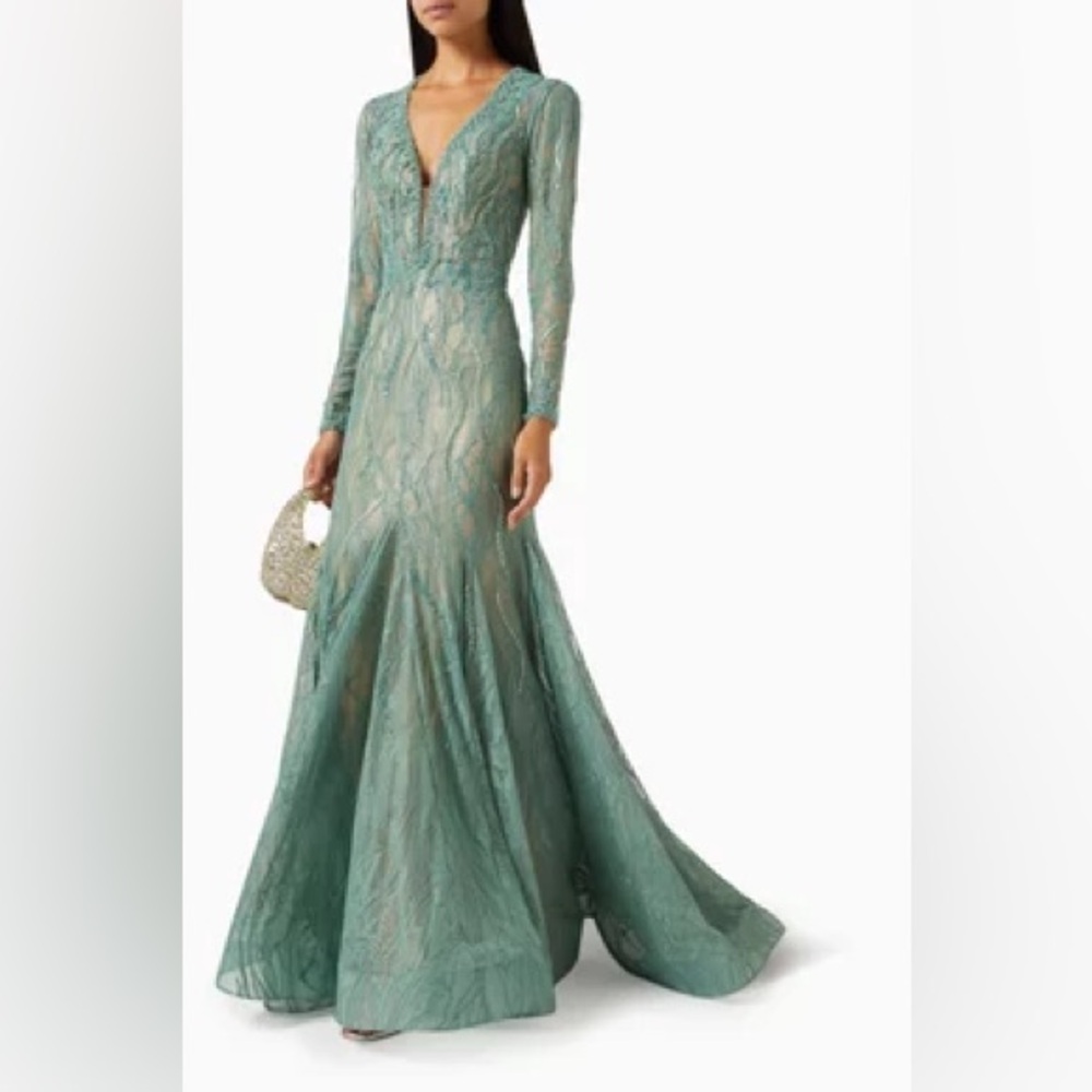 NEW NWOT Mac Duggal Beaded Illusion Long Sleeve Plunge Neck Gown Sage Green sz 2